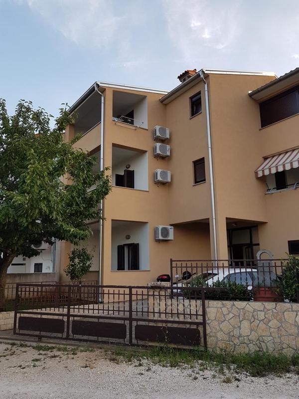 Matteo Apartment